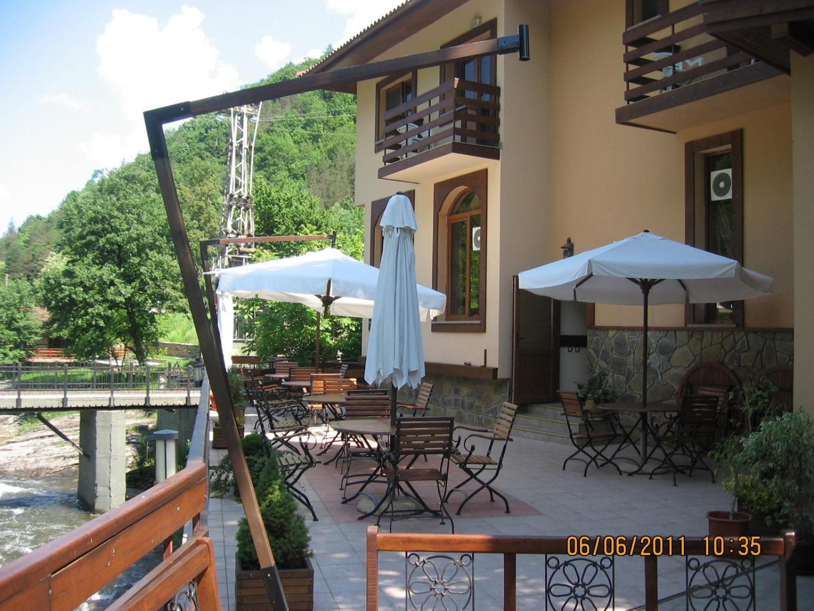 Семеен Хотел Федора Ribarica Exterior photo